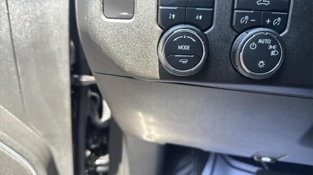 used 2025 Chevrolet Silverado 1500 car, priced at $43,988