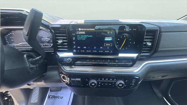 used 2025 Chevrolet Silverado 1500 car, priced at $43,988