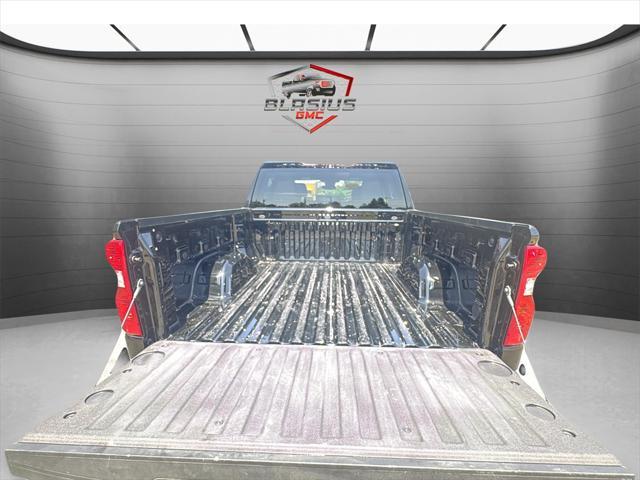 used 2025 Chevrolet Silverado 1500 car, priced at $43,988