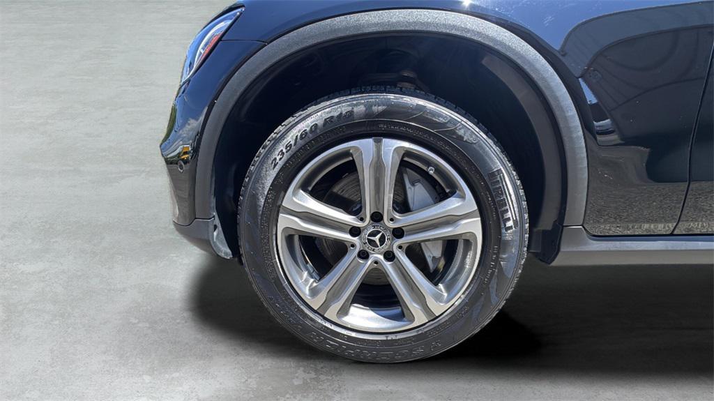 used 2022 Mercedes-Benz GLC 300 car, priced at $33,900
