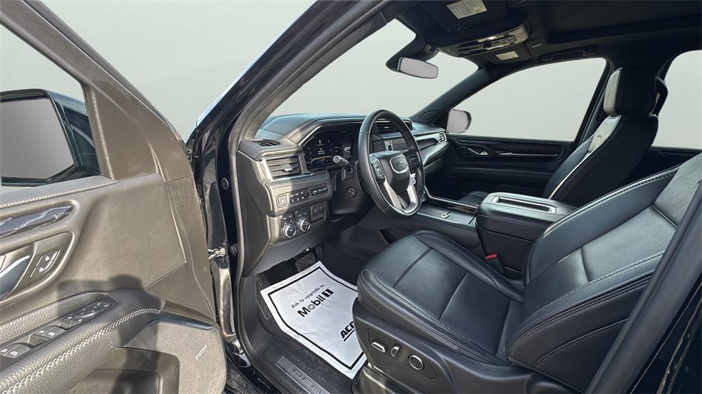 used 2023 GMC Yukon XL car, priced at $71,955