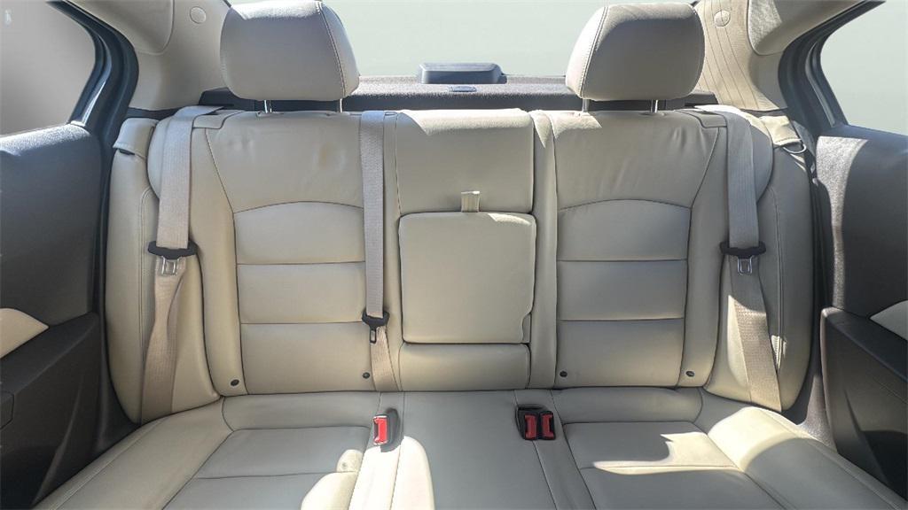 used 2014 Chevrolet Cruze car, priced at $9,995