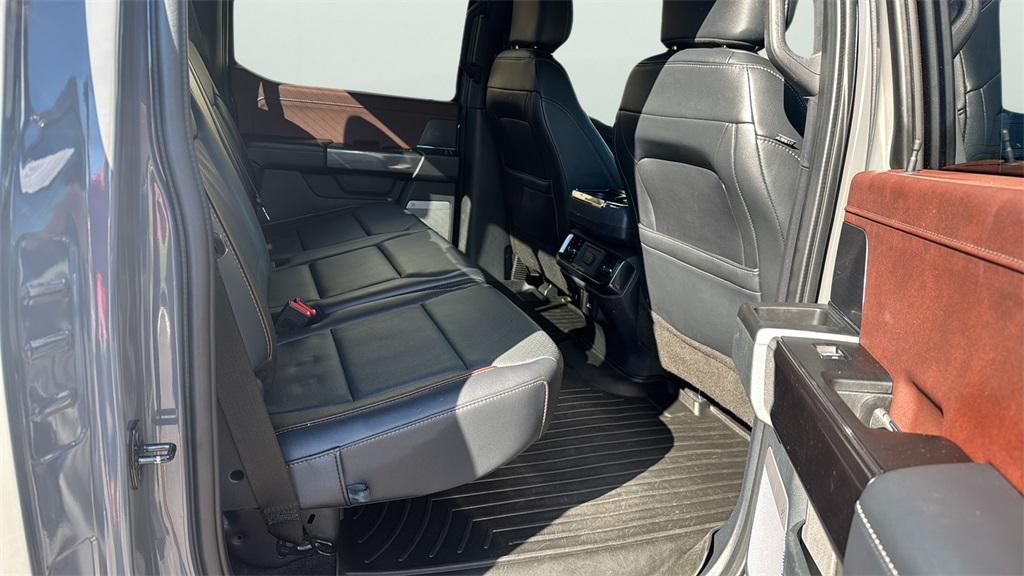 used 2021 Ford F-150 car, priced at $32,995