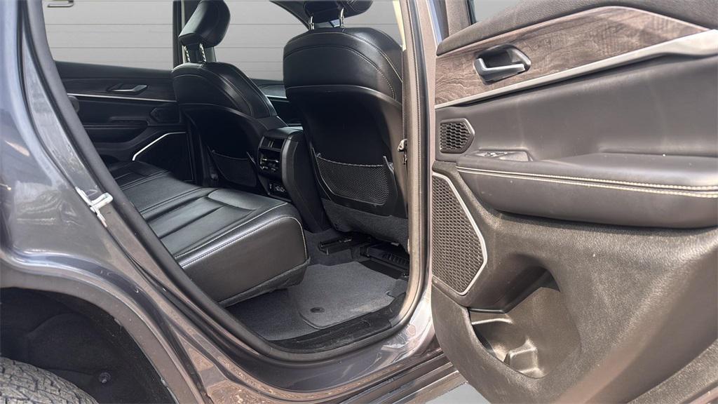 used 2022 Jeep Grand Cherokee car, priced at $22,988