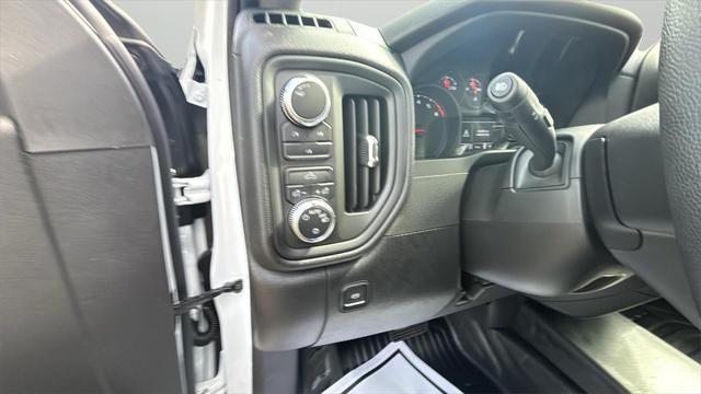 new 2025 GMC Sierra 2500 car, priced at $50,525
