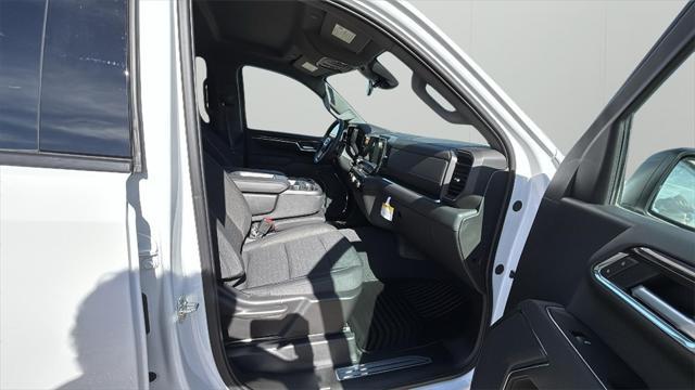 new 2025 GMC Sierra 1500 car, priced at $47,895
