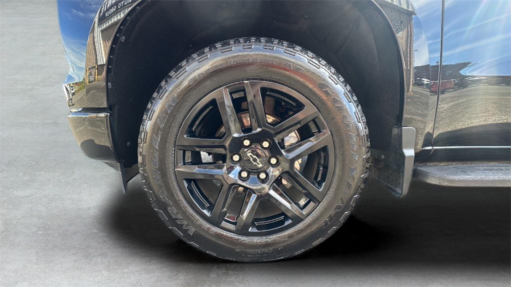 used 2022 Chevrolet Silverado 1500 car, priced at $33,995