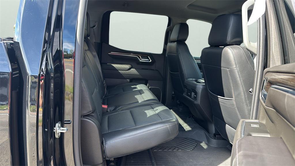 used 2022 Chevrolet Silverado 1500 car, priced at $33,995