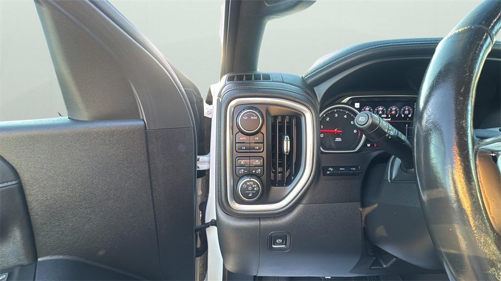 used 2022 Chevrolet Silverado 1500 car, priced at $38,909