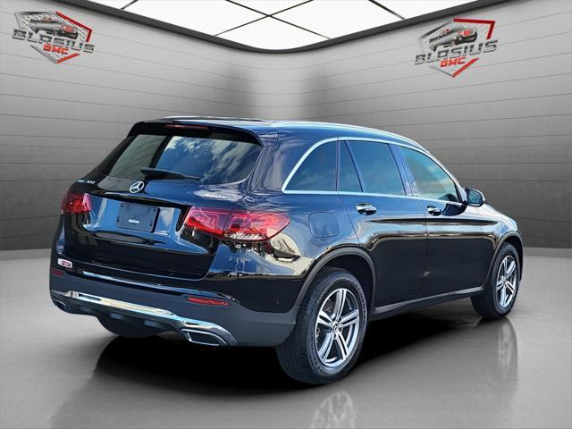 used 2021 Mercedes-Benz GLC 300 car, priced at $28,931