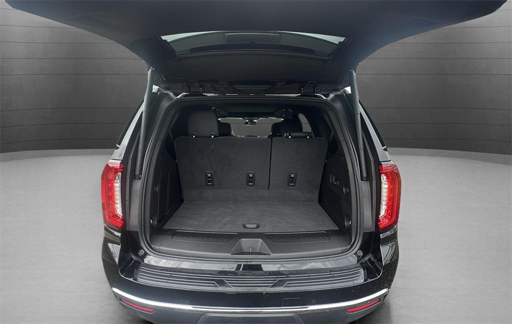 used 2022 GMC Yukon car, priced at $53,984