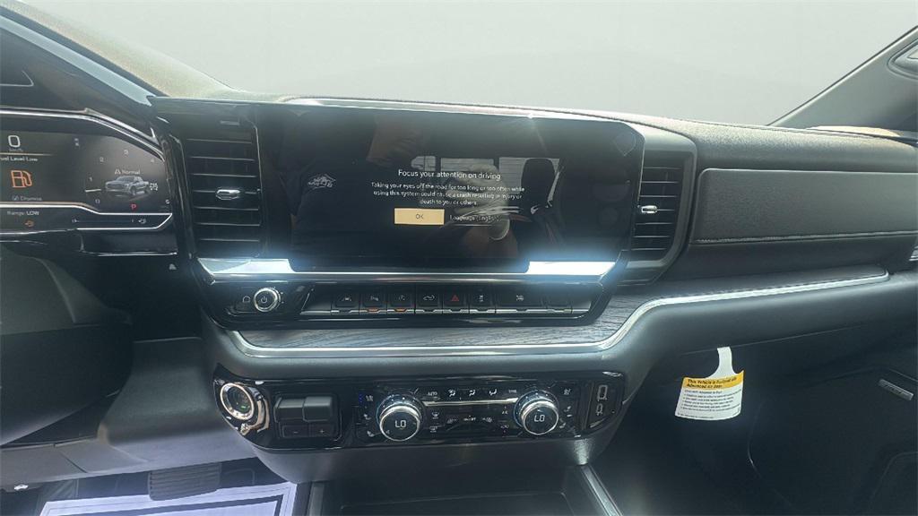 new 2025 GMC Sierra 1500 car, priced at $58,770