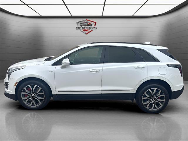 used 2022 Cadillac XT5 car, priced at $35,948