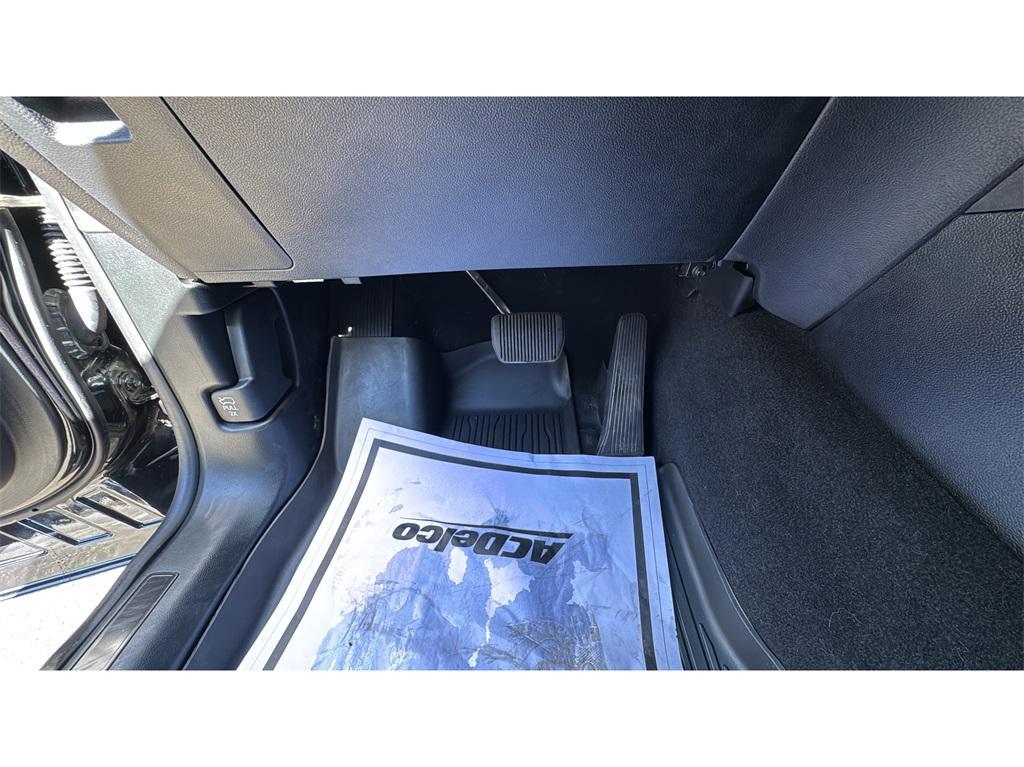 used 2022 Ford Explorer car, priced at $33,976