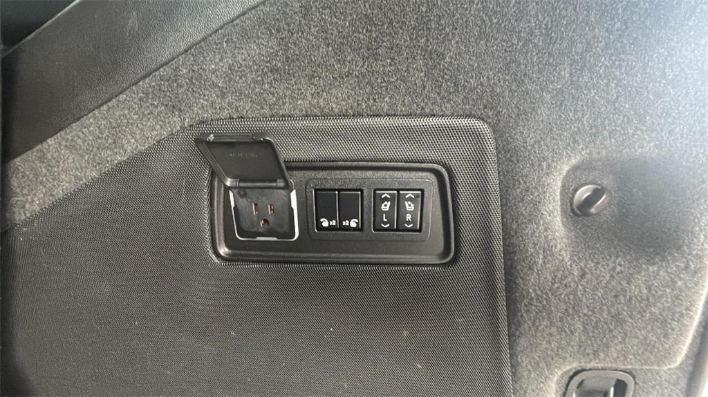 used 2021 Cadillac Escalade car, priced at $64,955