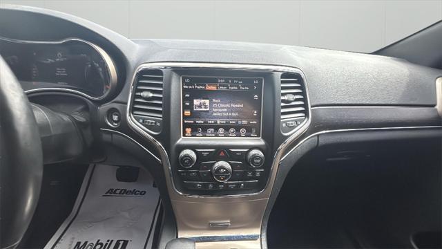 used 2017 Jeep Grand Cherokee car, priced at $13,960
