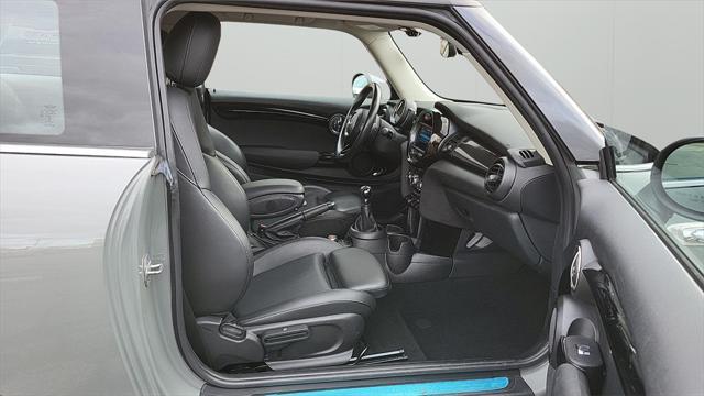 used 2019 MINI Hardtop car, priced at $18,799