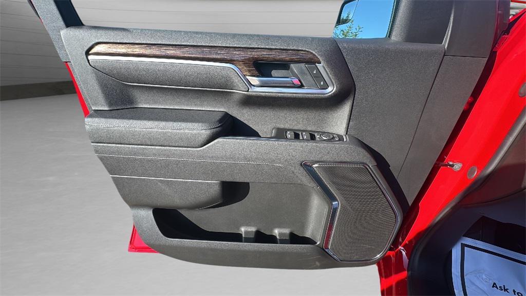 new 2026 GMC Sierra 1500 car, priced at $49,990