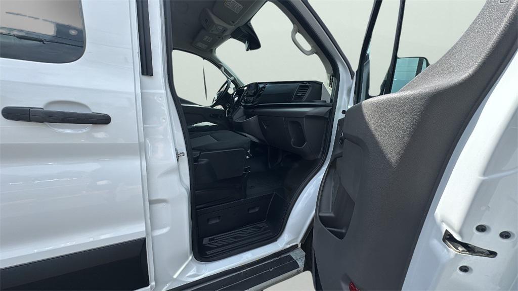 used 2024 Ford Transit-250 car, priced at $33,529