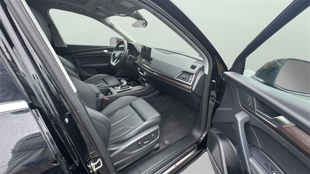 used 2024 Audi Q5 car, priced at $32,947