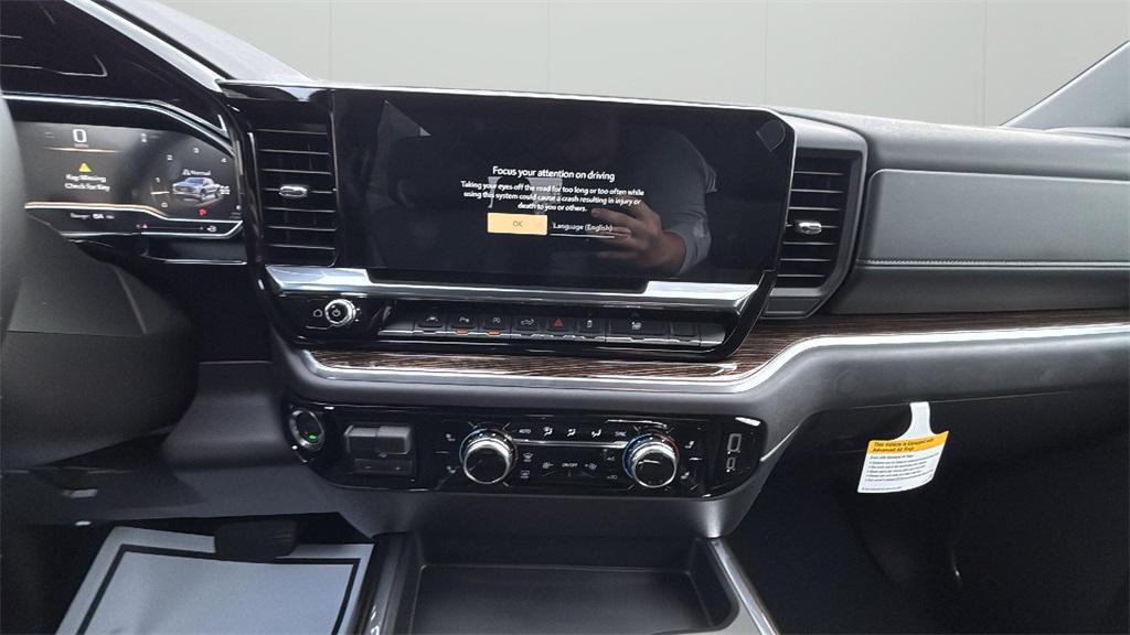 new 2025 GMC Sierra 1500 car, priced at $59,725