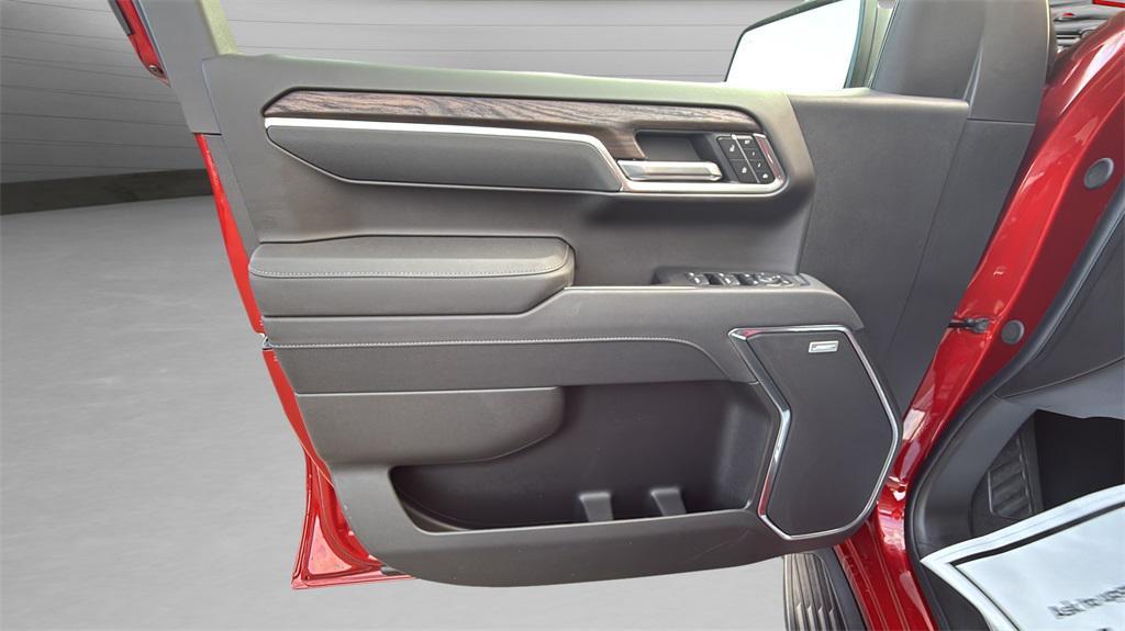 new 2026 GMC Sierra 1500 car, priced at $64,825