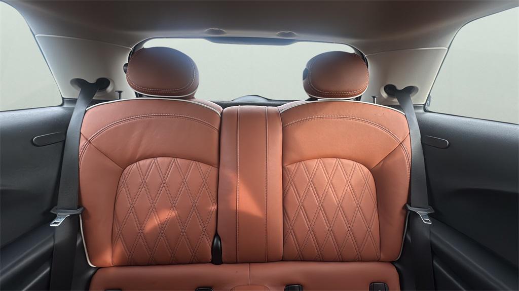 used 2023 MINI Hardtop car, priced at $23,917