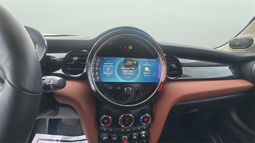 used 2023 MINI Hardtop car, priced at $23,917