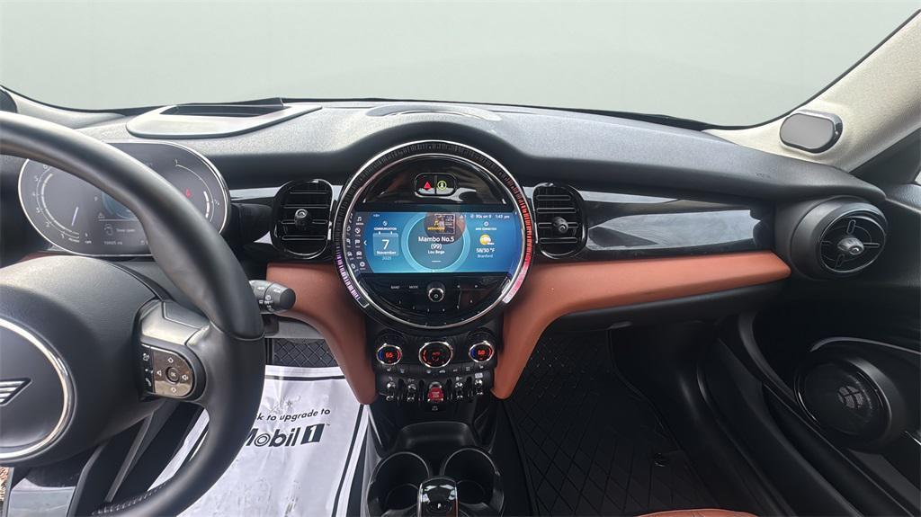 used 2023 MINI Hardtop car, priced at $23,917