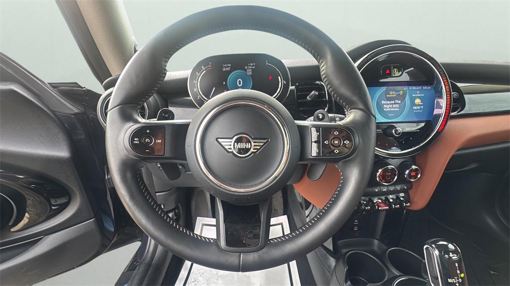 used 2023 MINI Hardtop car, priced at $23,917