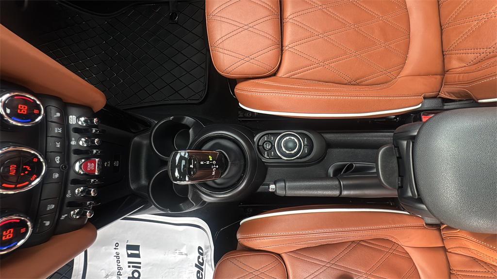 used 2023 MINI Hardtop car, priced at $23,917