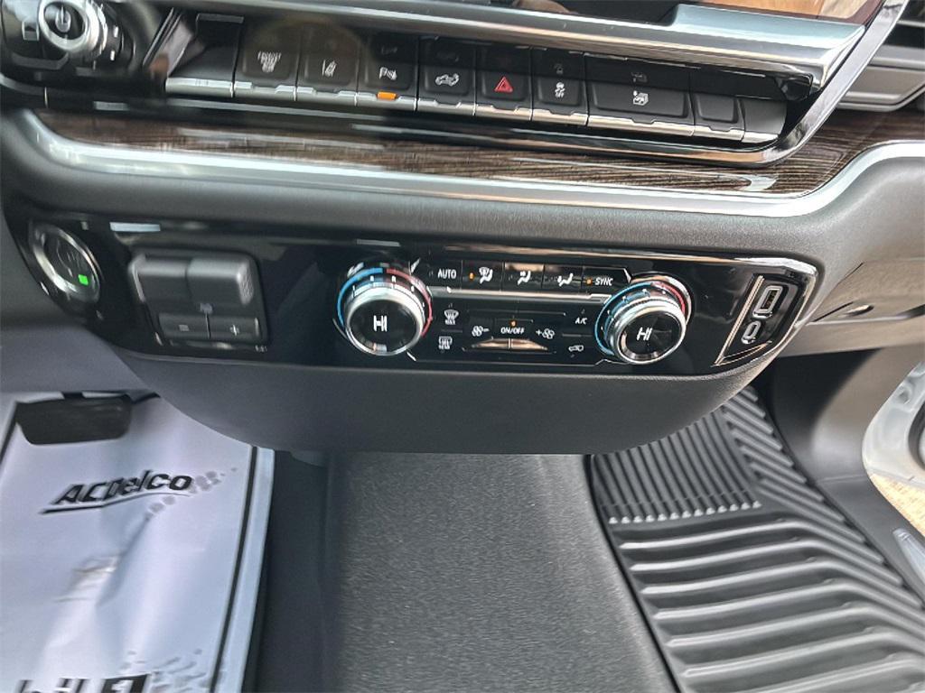 new 2025 GMC Sierra 2500 car, priced at $64,815