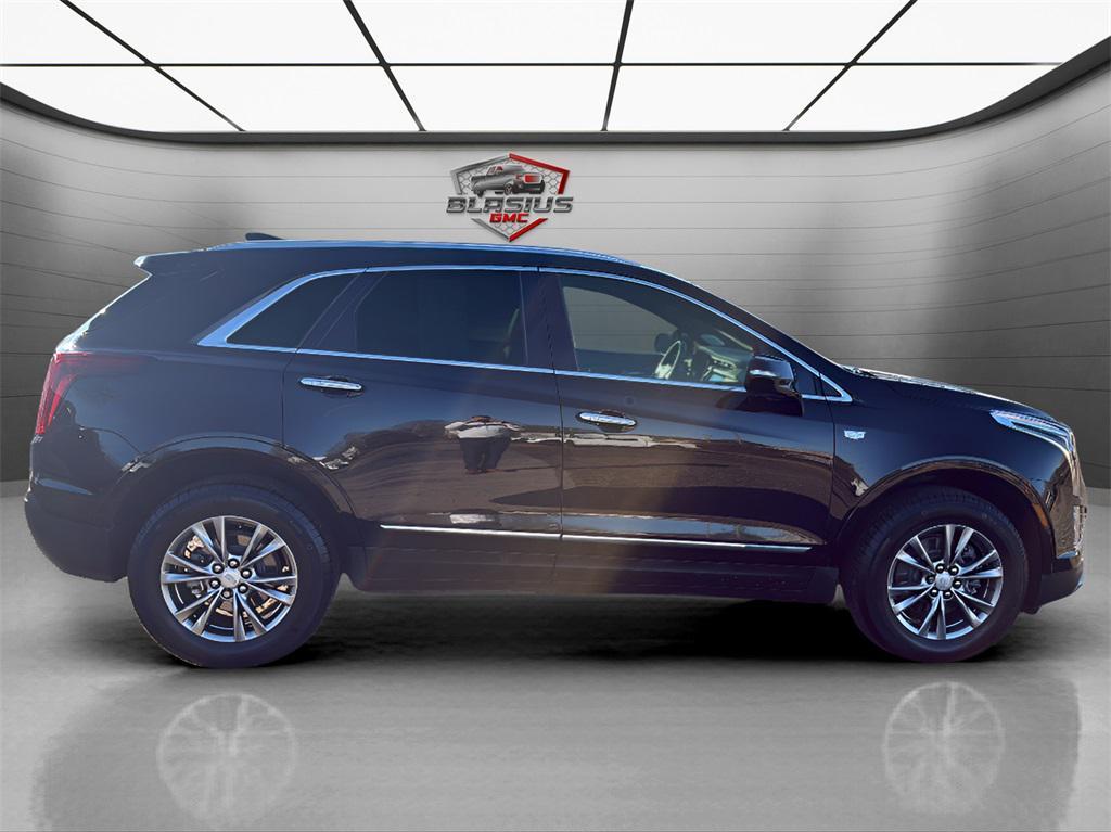 used 2022 Cadillac XT5 car, priced at $30,980