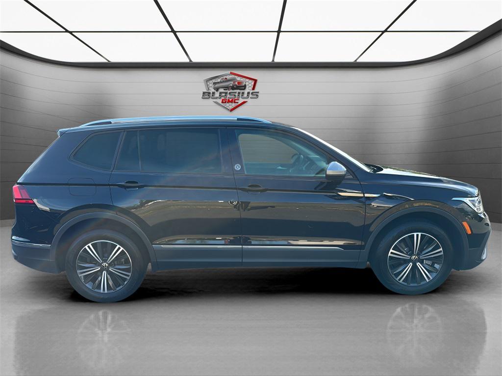 used 2024 Volkswagen Tiguan car, priced at $25,999
