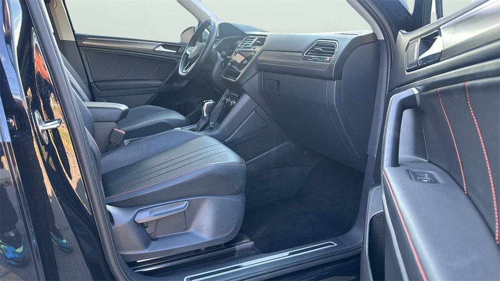 used 2024 Volkswagen Tiguan car, priced at $25,999