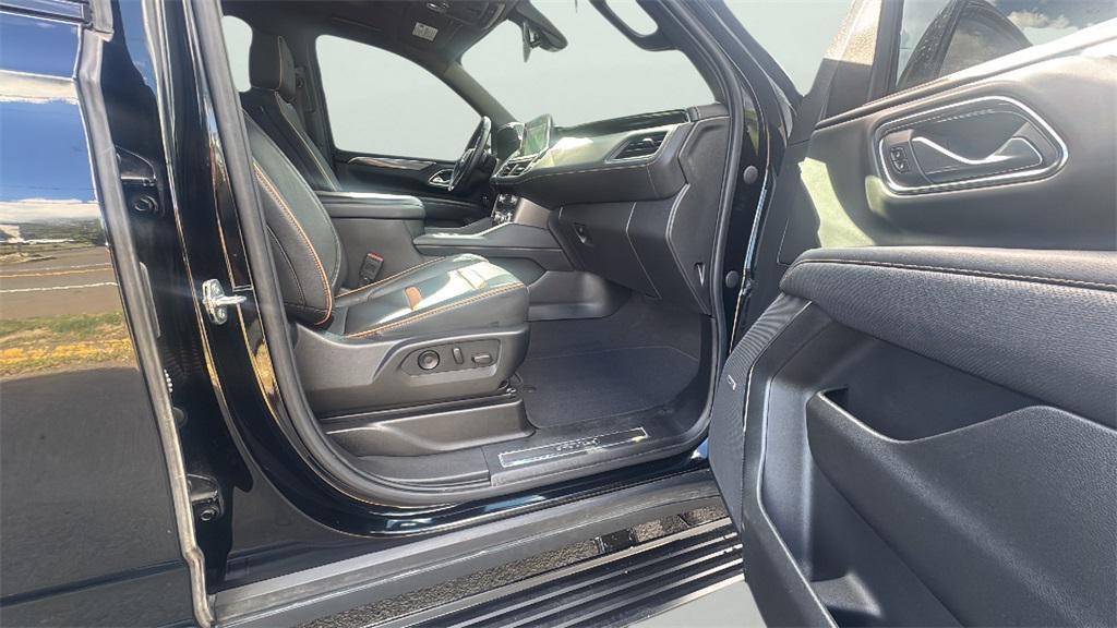 used 2022 GMC Yukon XL car, priced at $59,901