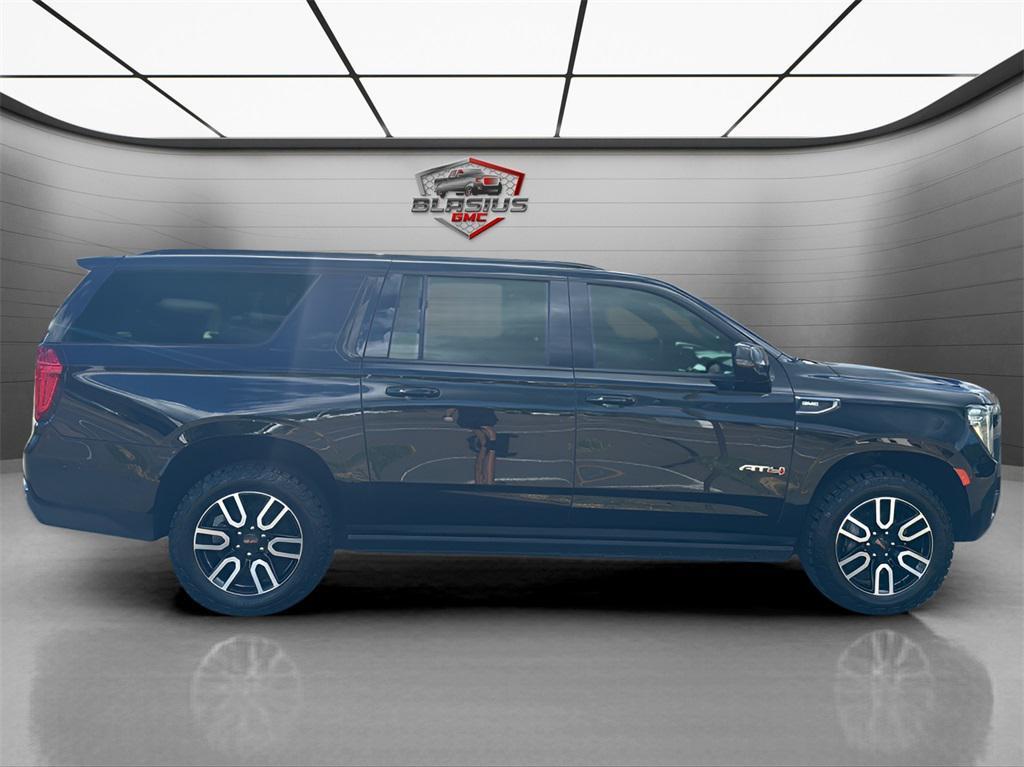 used 2022 GMC Yukon XL car, priced at $59,901