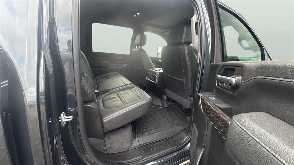 used 2022 GMC Sierra 2500 car, priced at $60,915