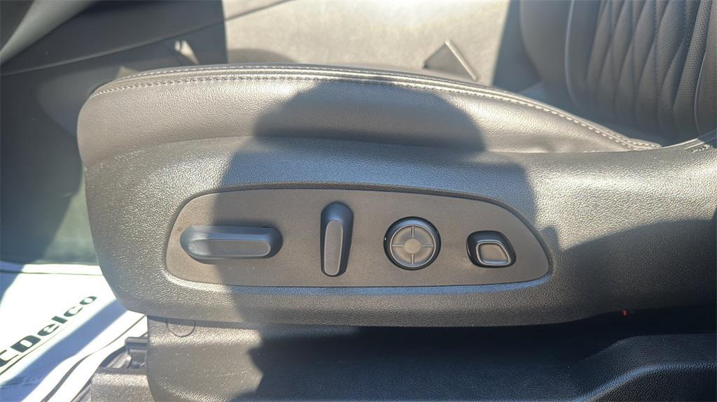used 2024 Buick Enclave car, priced at $44,911