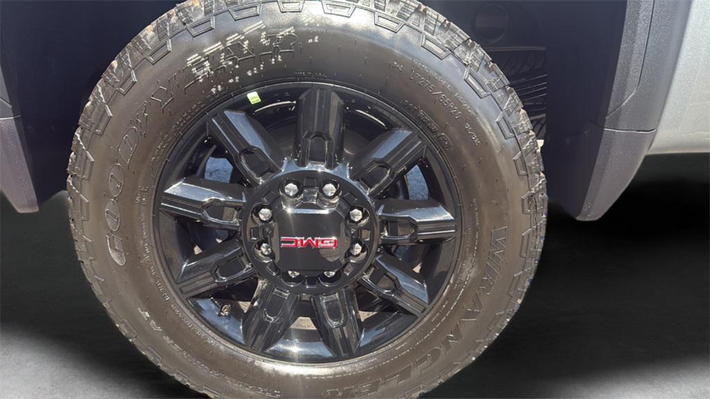 new 2026 GMC Sierra 2500 car, priced at $86,660