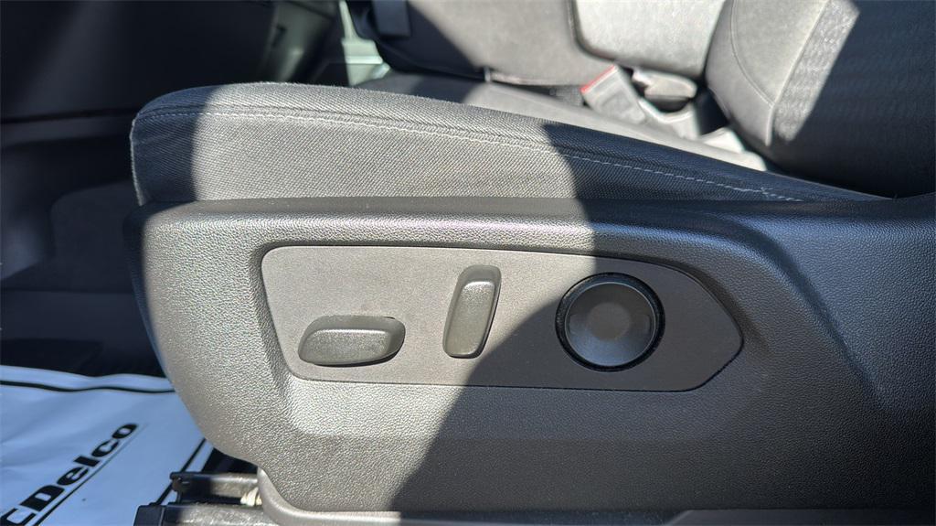 used 2022 GMC Sierra 1500 car, priced at $34,955