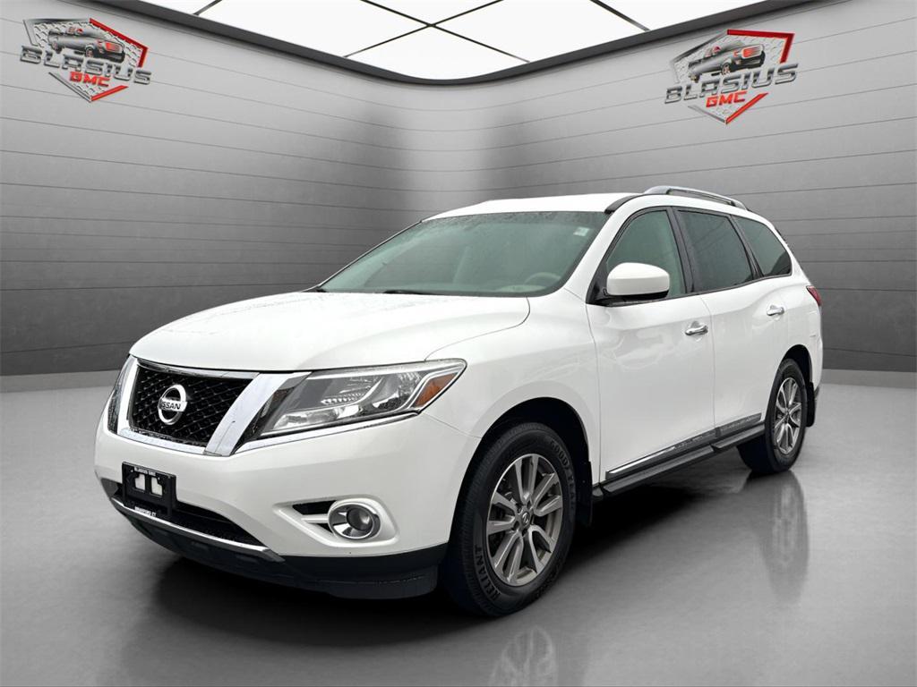 used 2014 Nissan Pathfinder car, priced at $8,901