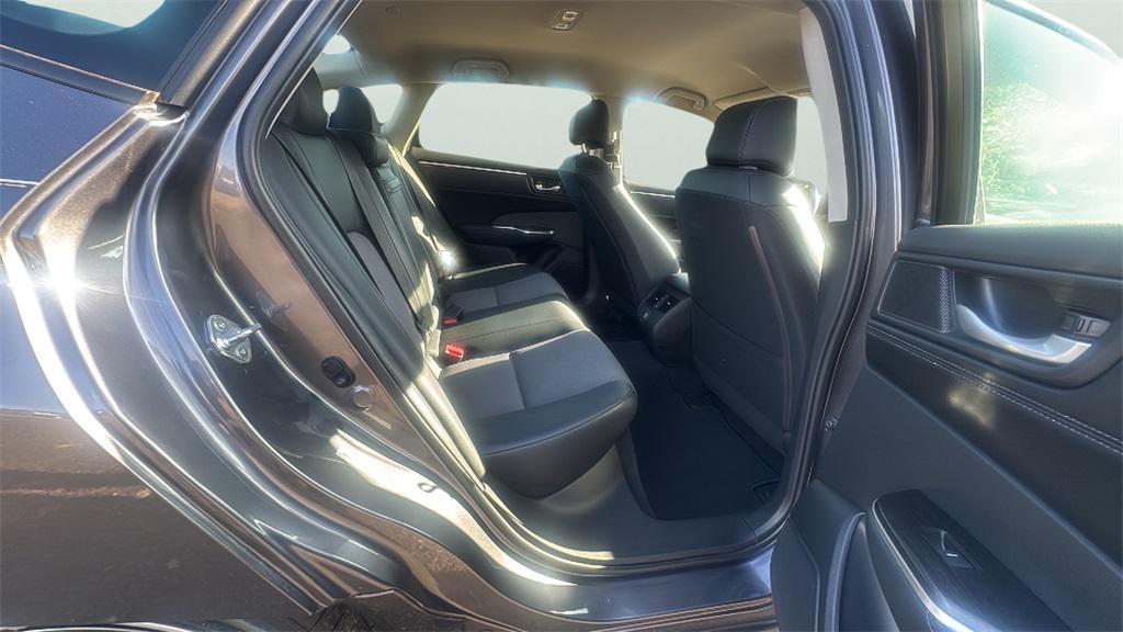 used 2021 Honda Clarity Plug-In Hybrid car, priced at $21,950
