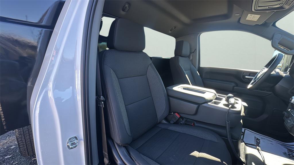 new 2026 GMC Sierra 3500 car, priced at $75,405