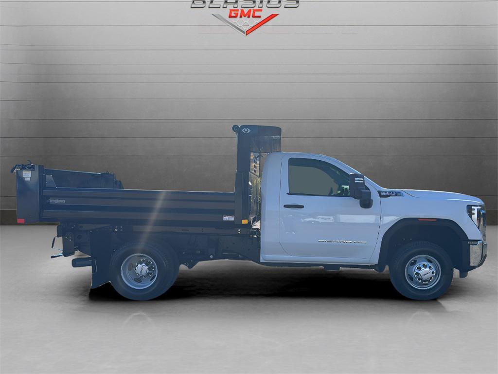 new 2026 GMC Sierra 3500 car, priced at $75,405