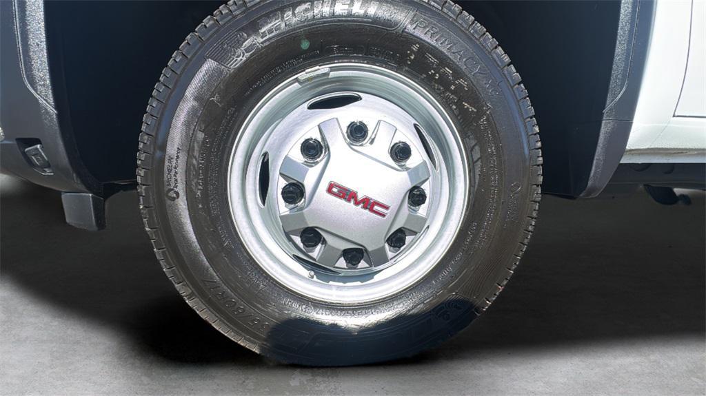 new 2026 GMC Sierra 3500 car, priced at $75,405