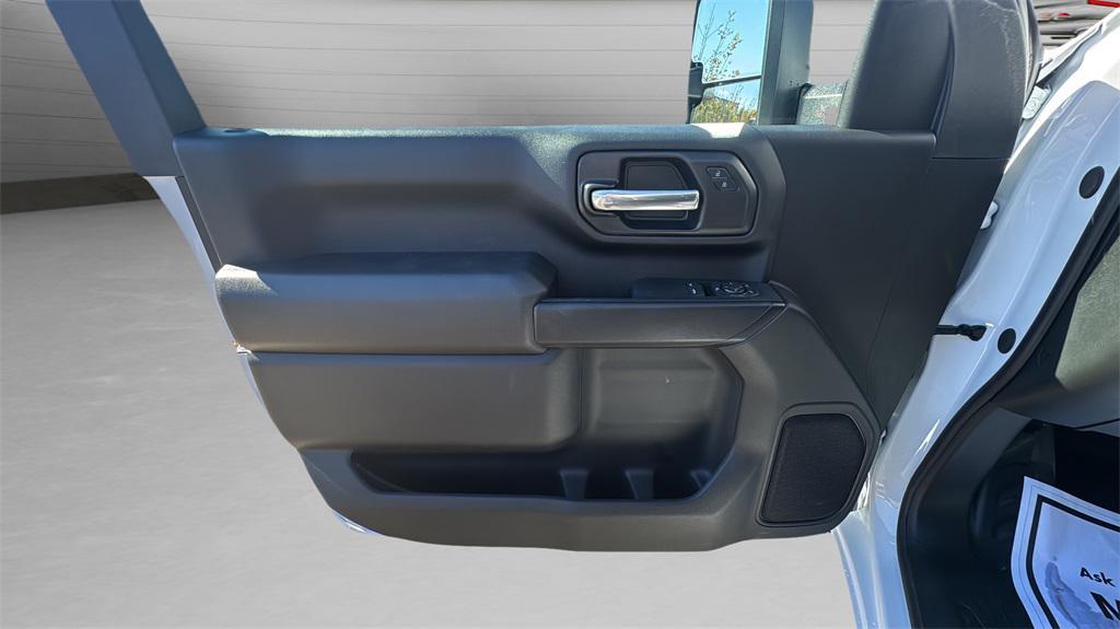 new 2026 GMC Sierra 3500 car, priced at $75,405