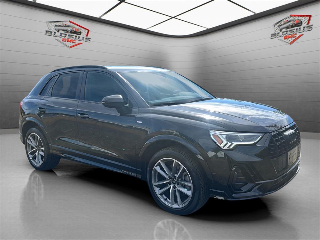 used 2022 Audi Q3 car, priced at $27,918