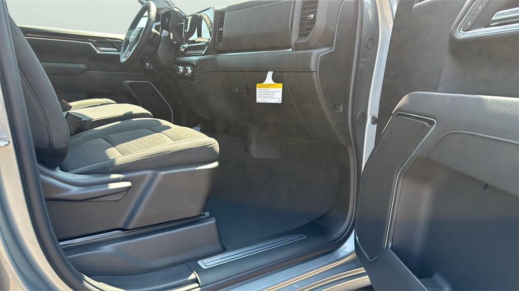 new 2026 GMC Sierra 1500 car, priced at $48,890