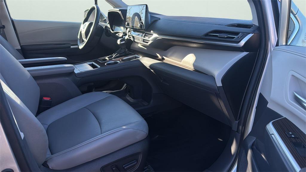 used 2024 Toyota Sienna car, priced at $44,555